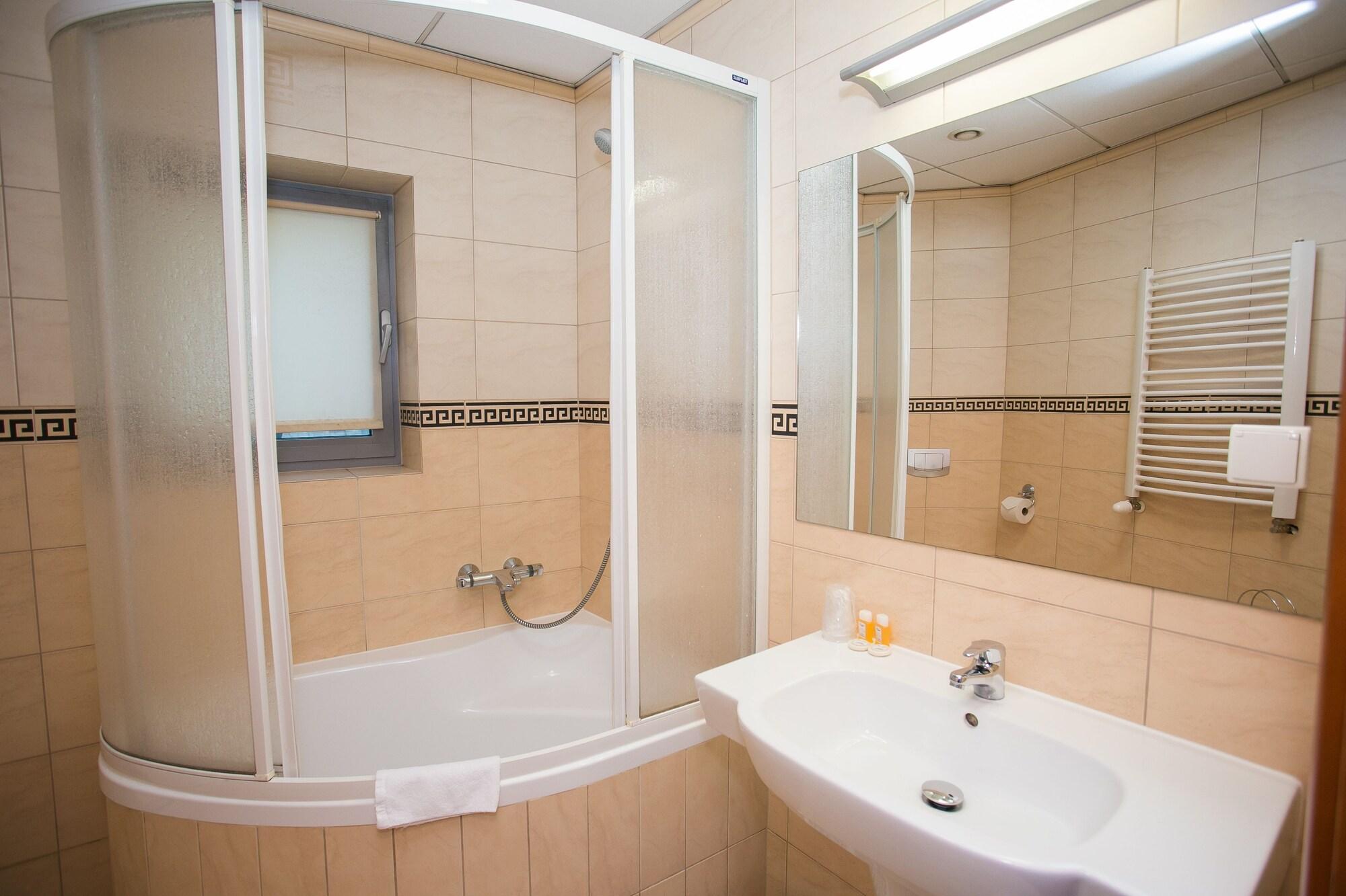 Hotell Poleski 3*
